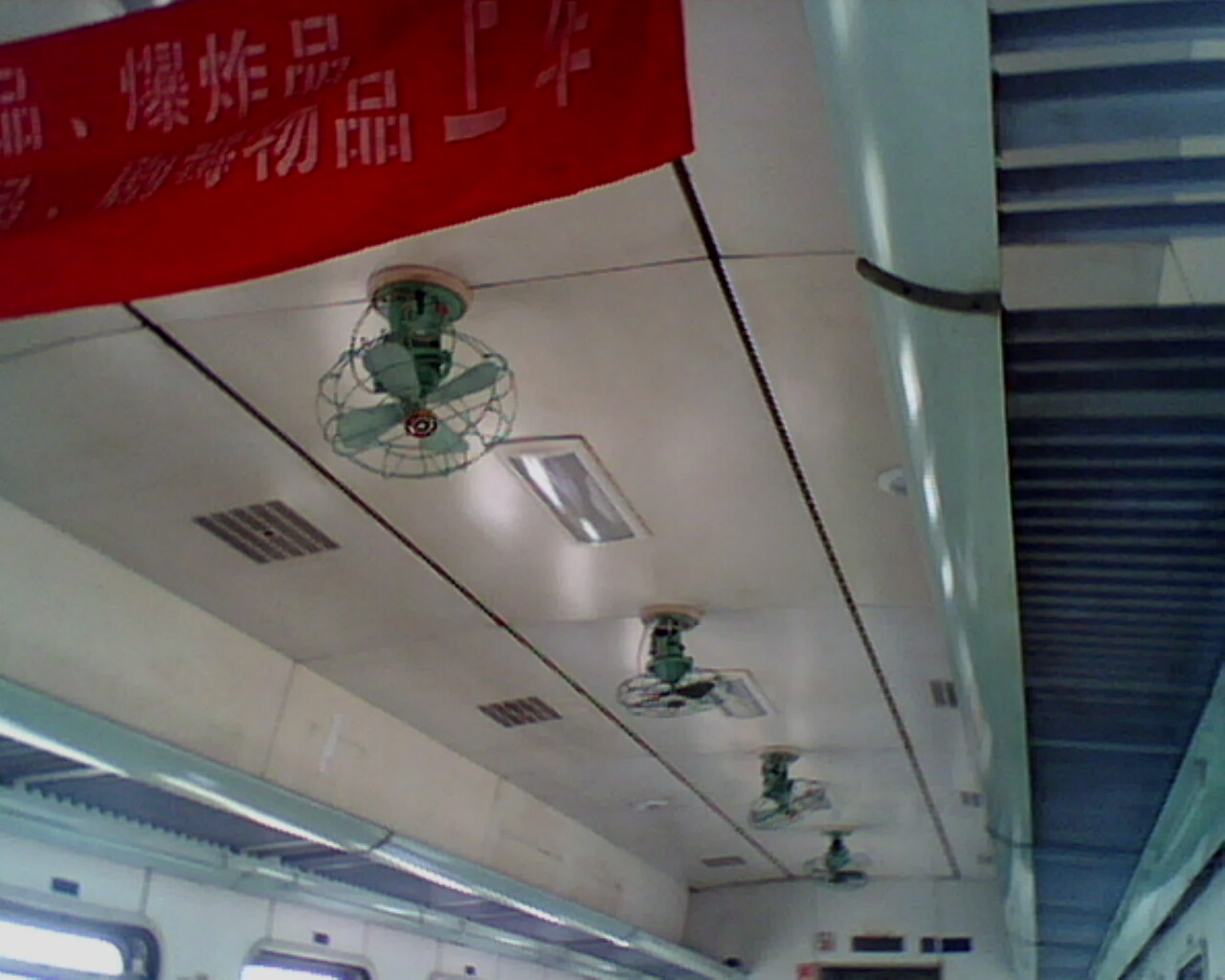 IMG0908A.jpg