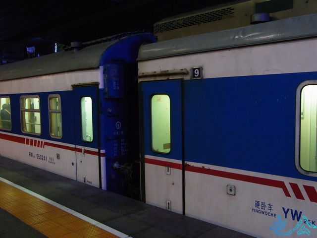 新建文件夹 (2)T17列车车身 (2).jpg