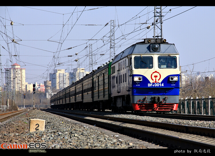 214146kx90diqpodhi0af8[1].jpg