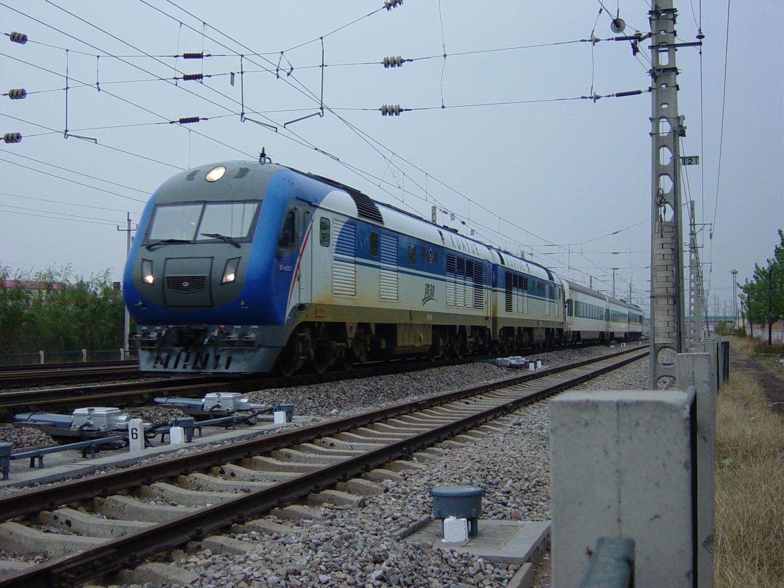 DF11G-0001.jpg