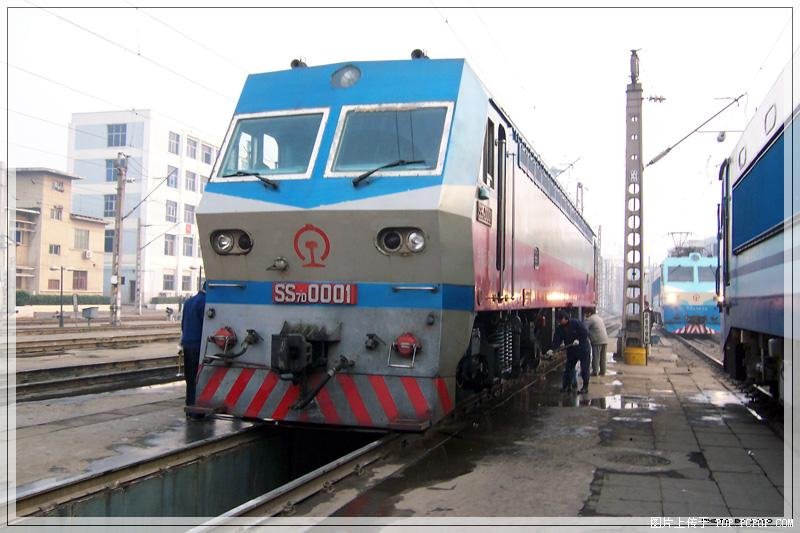 SS7D-0001.jpg