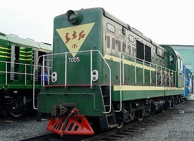 DFH7-7005.jpg