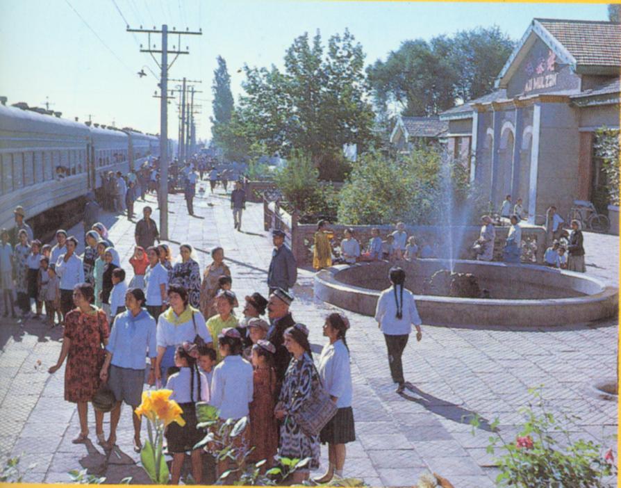 哈密车站.jpg