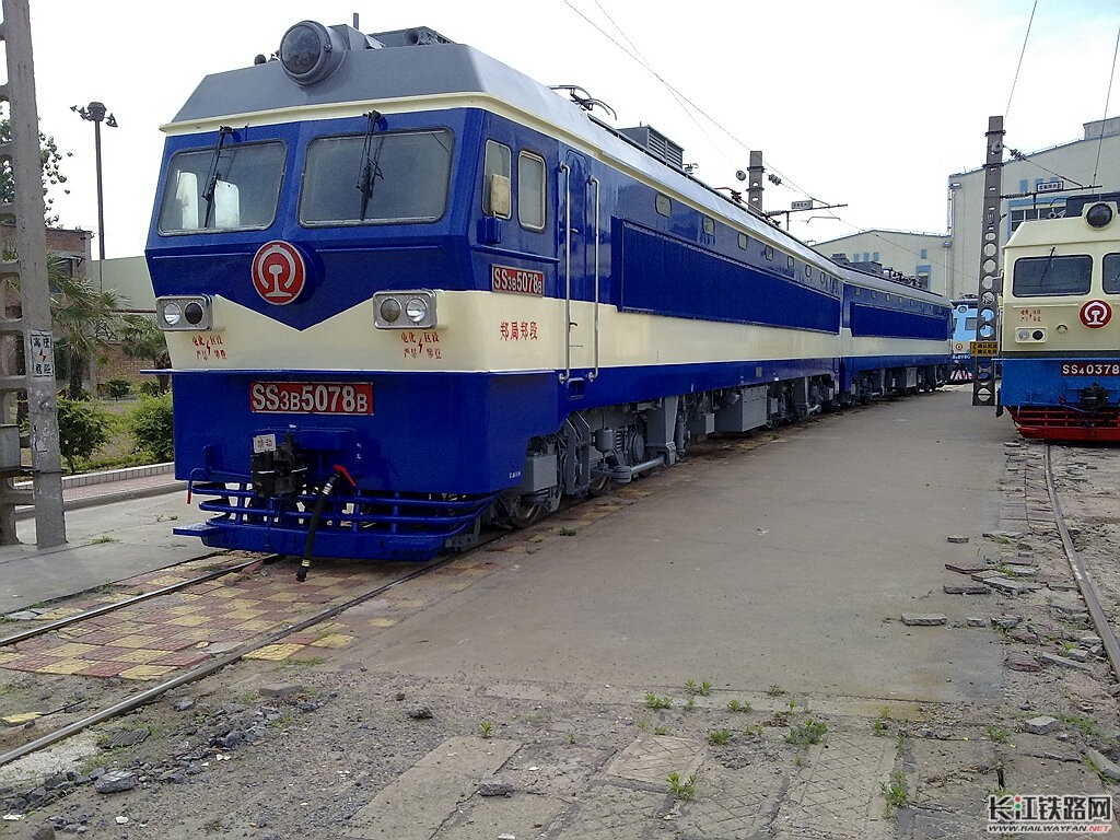 ss3bg-5078.jpg