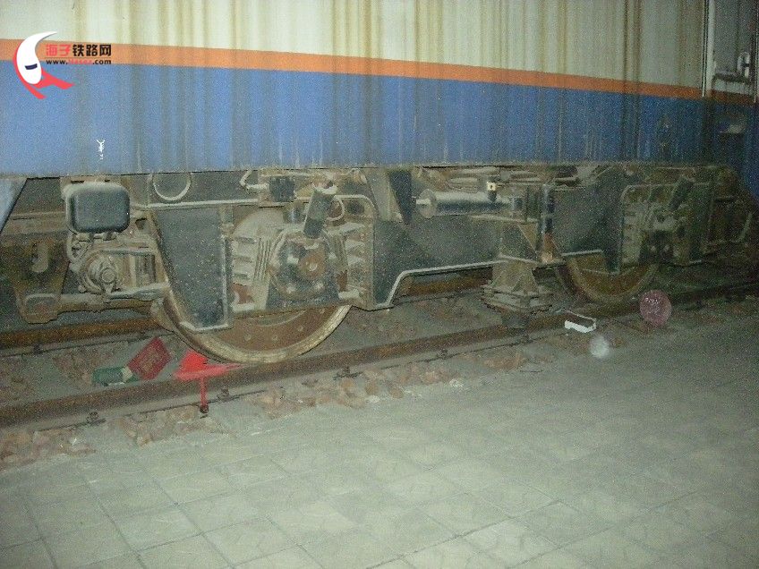 DJ-0002-4.jpg