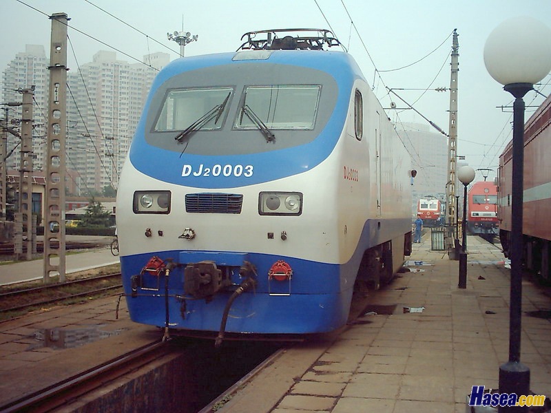 J_0111_guEo1CGlRUez.jpg