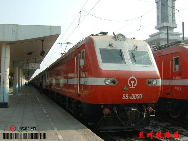 SS7E-0030.jpg