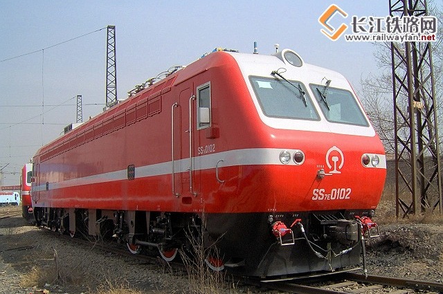 SS7E-0102.jpg