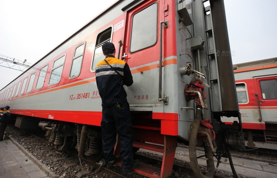 E10.jpg
