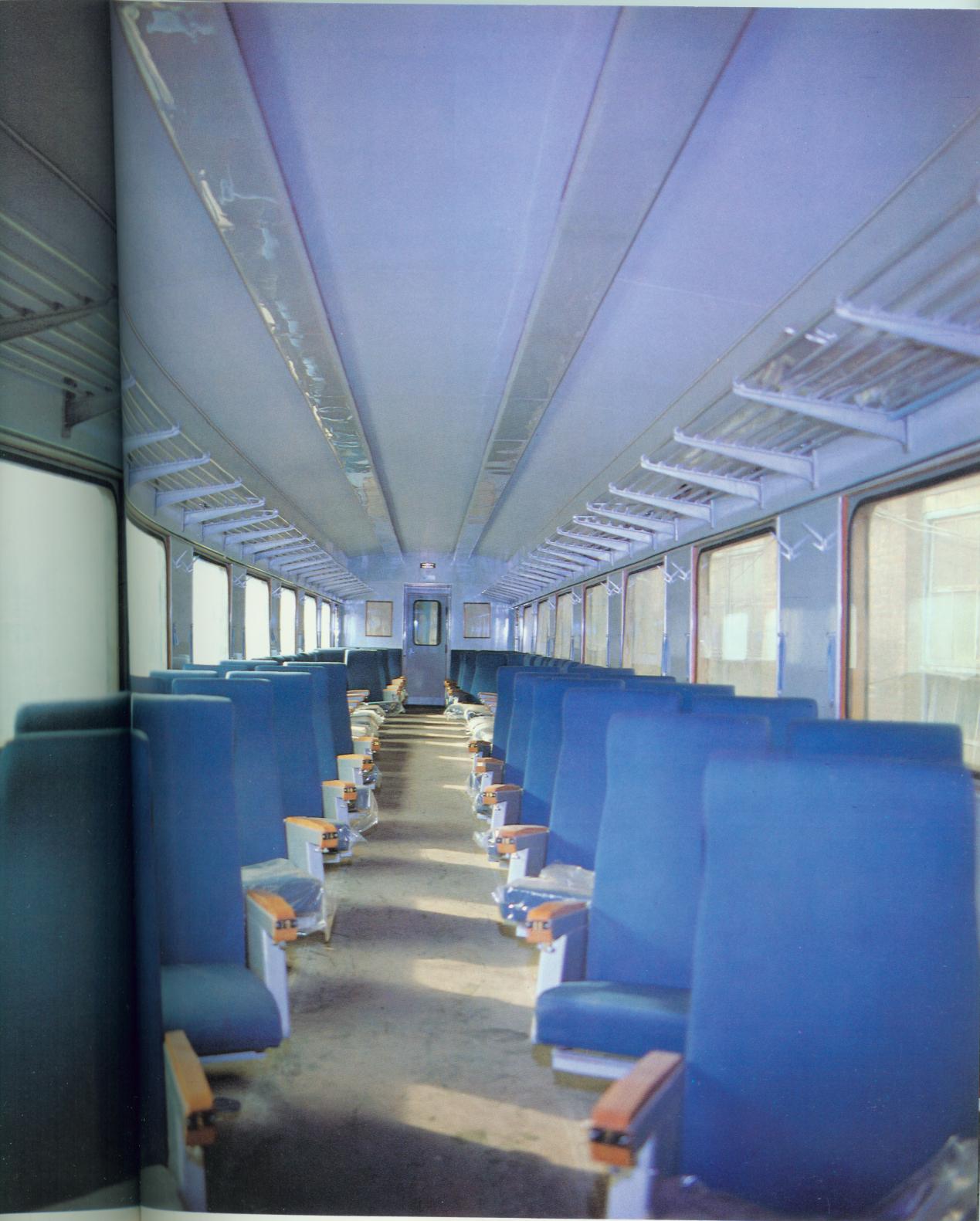 软座车a.jpg