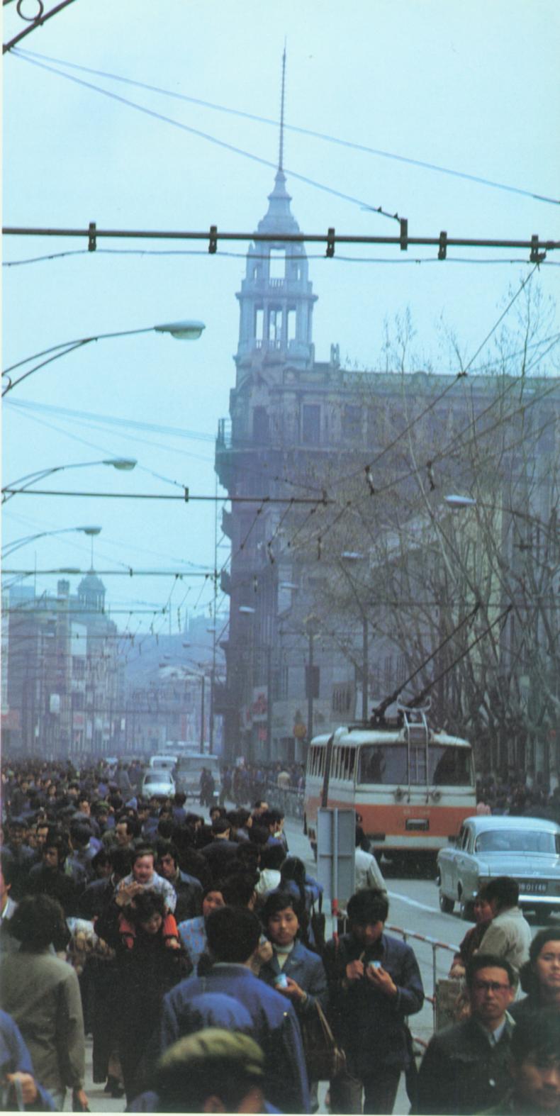 上海南京东路.jpg