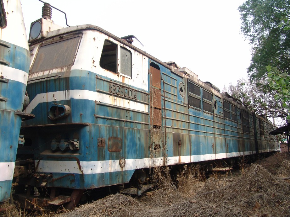 8g-001b.jpg