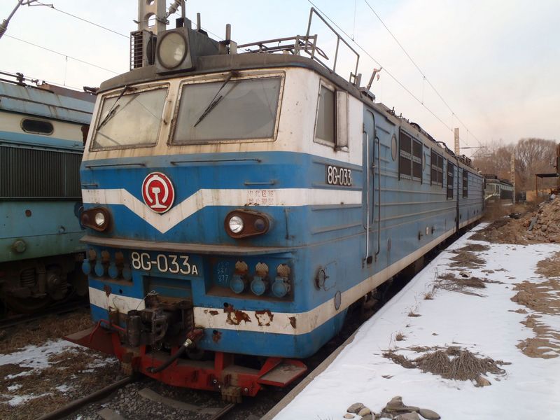 8g-033a.jpg