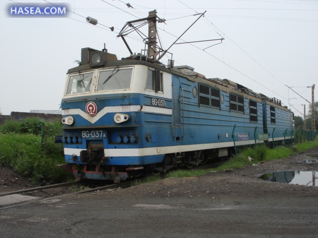 8g-037a.jpg