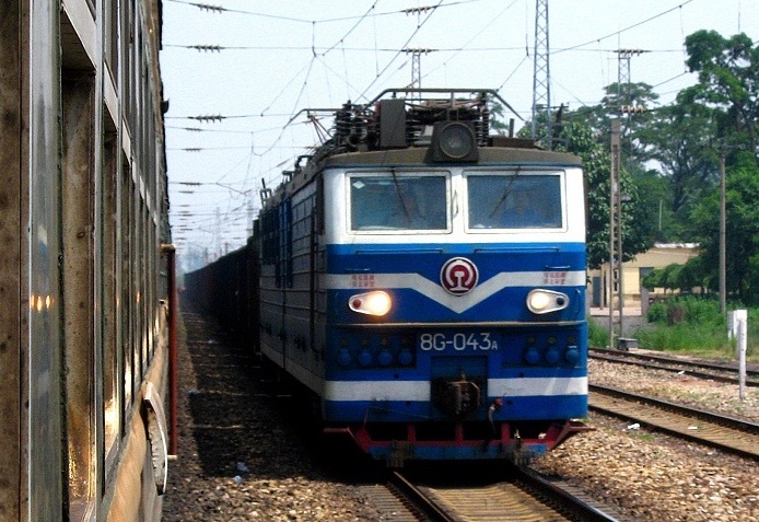 8g-043a.jpg
