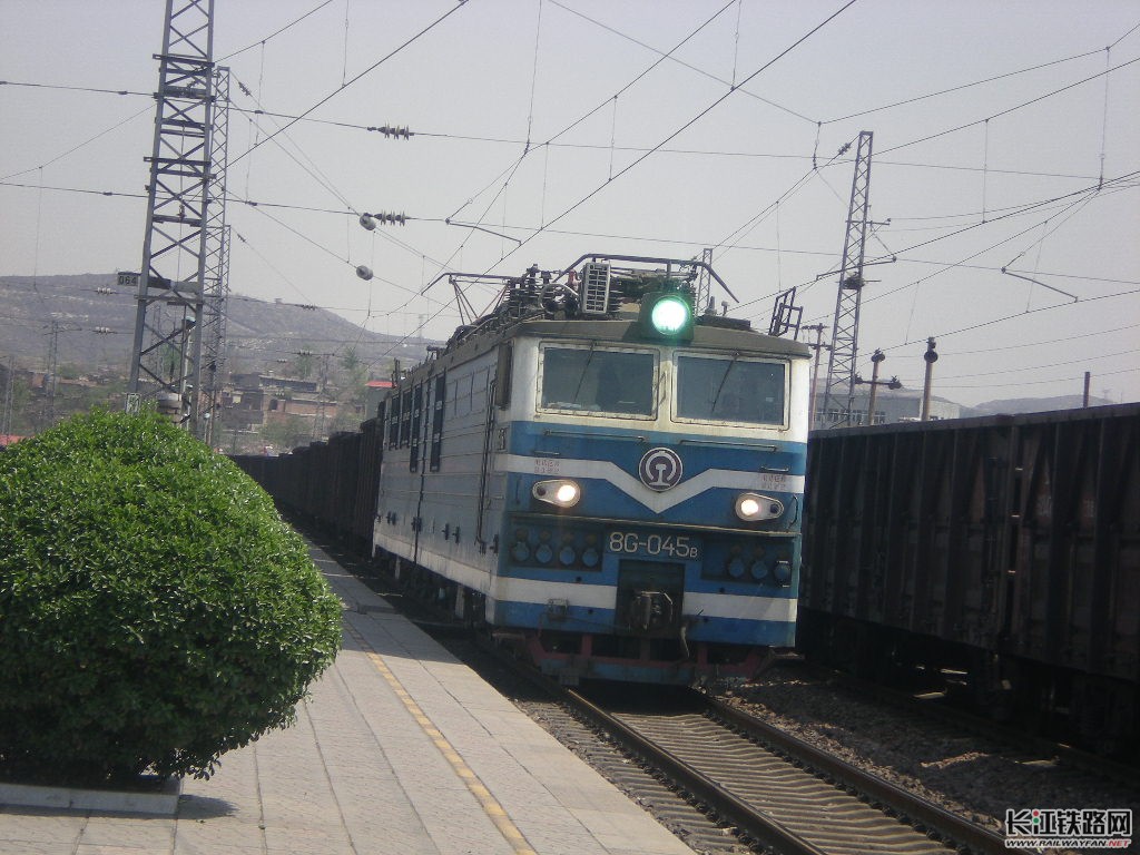 8g-045b.jpg