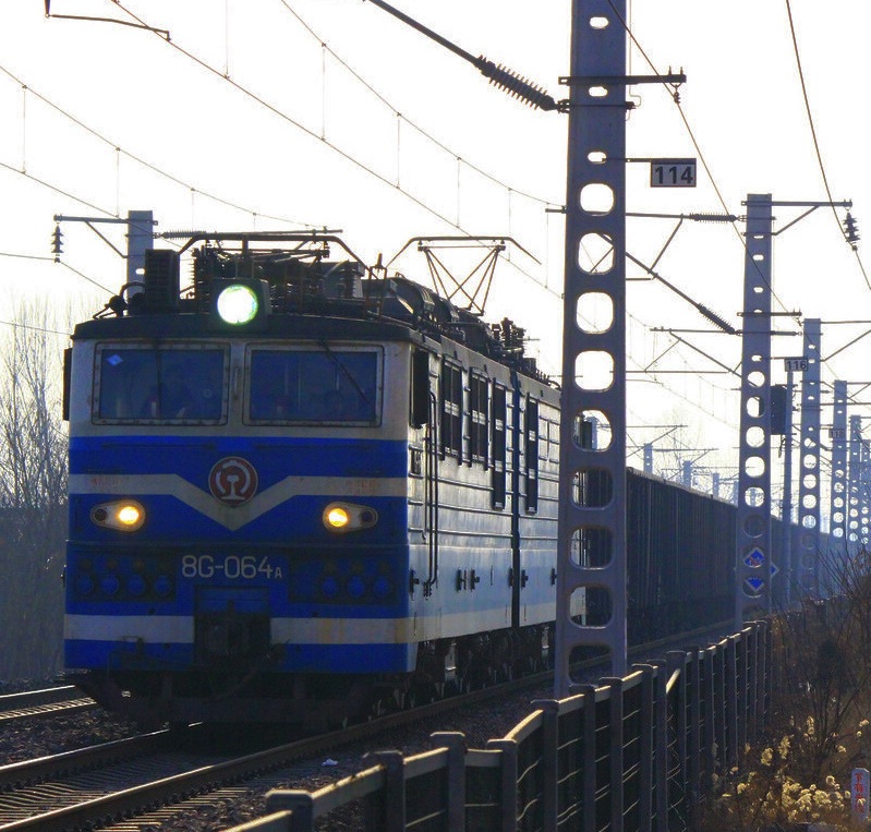 8g-064a.jpg