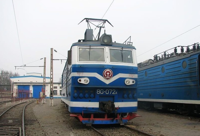 8g-072a.jpg