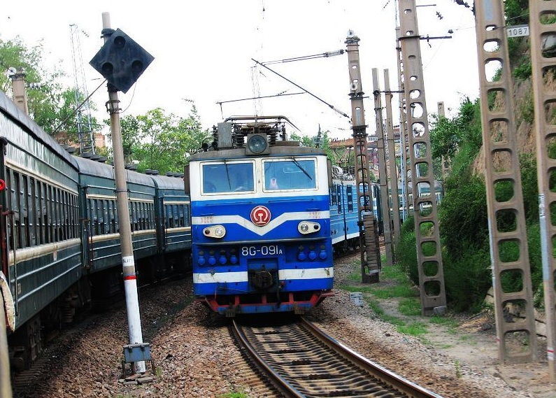 8g-091a.jpg