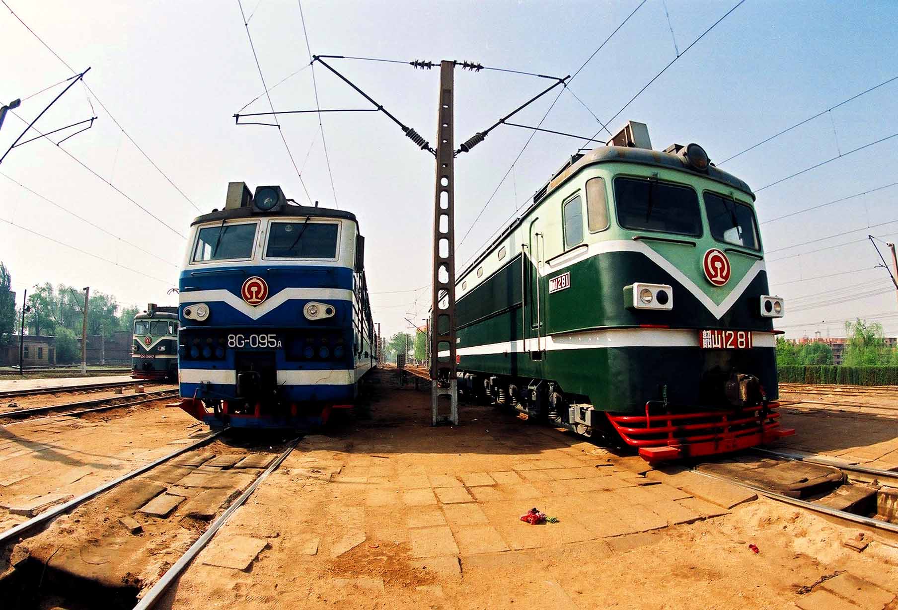 8g-095a.jpg