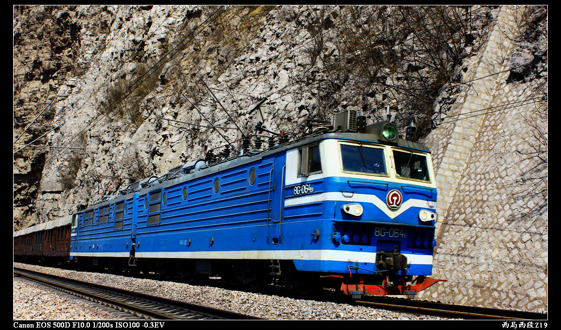 8G-064.jpg