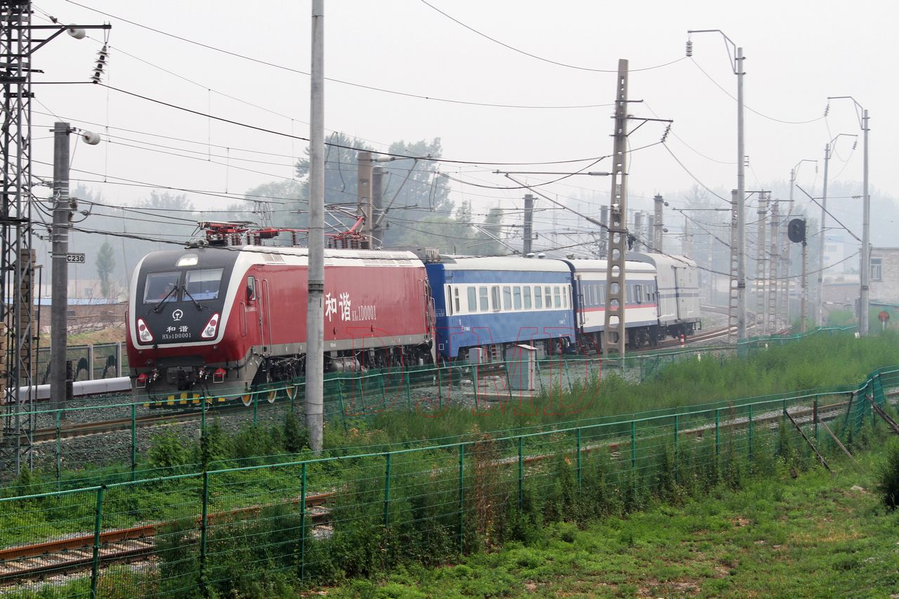 HXD1D-0001.jpg
