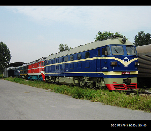 DF4C-4001-1.jpg