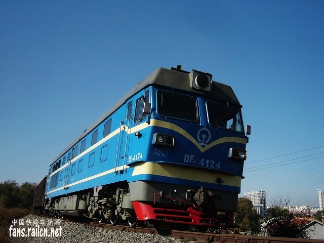 DF4C-4124.jpg