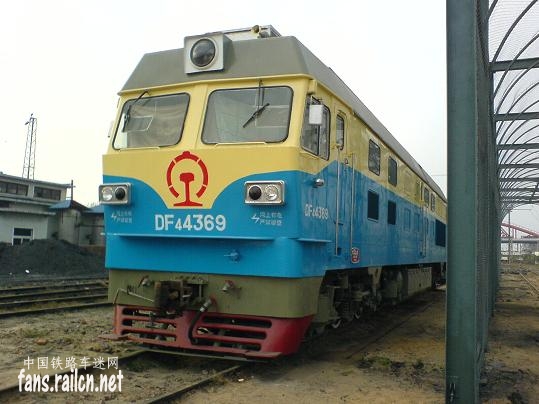 DF4C-4369.jpg