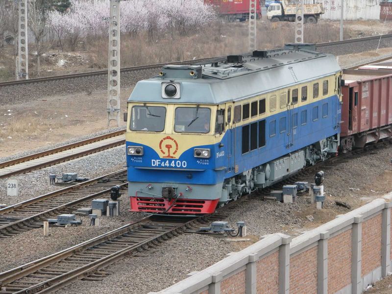 DF4C-4400.jpg