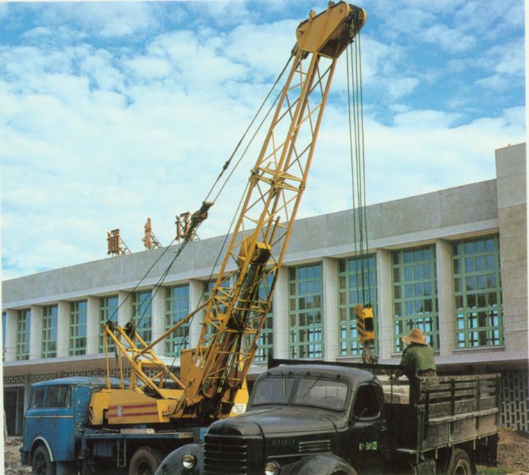 正在建设中的通辽车站.jpg