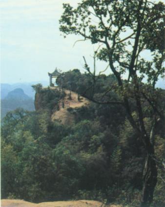 长老峰观日亭.jpg