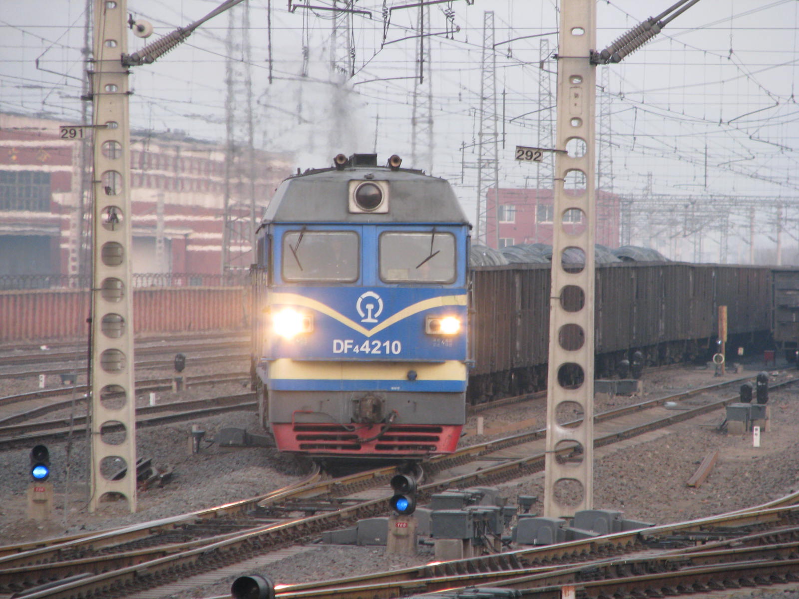 DF4C-4210-1.jpg