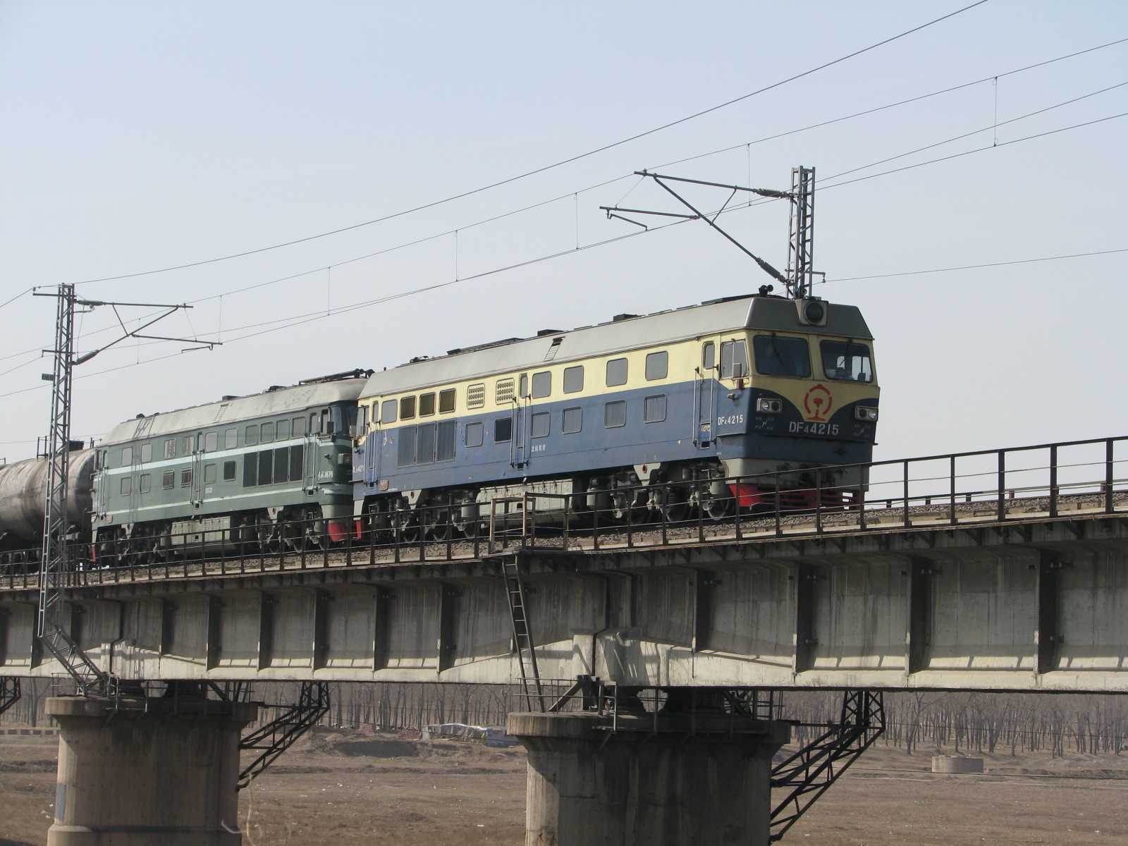 DF4C-4215.jpg