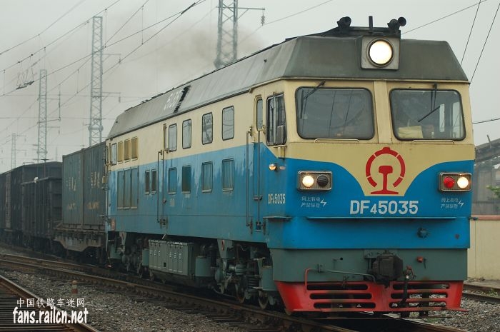 DF4C-5035.jpg