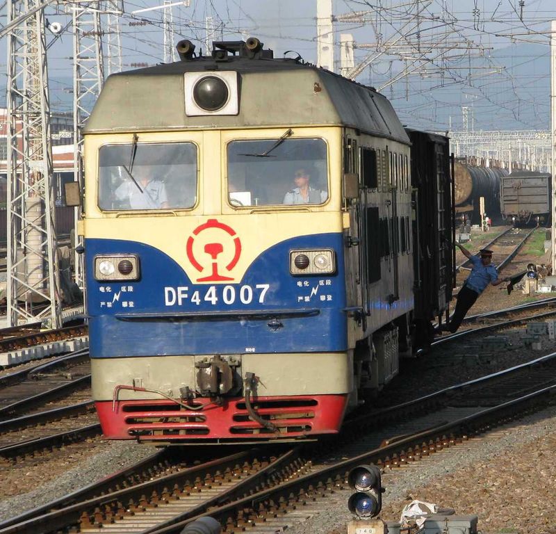 DF4C-4007-1.jpg