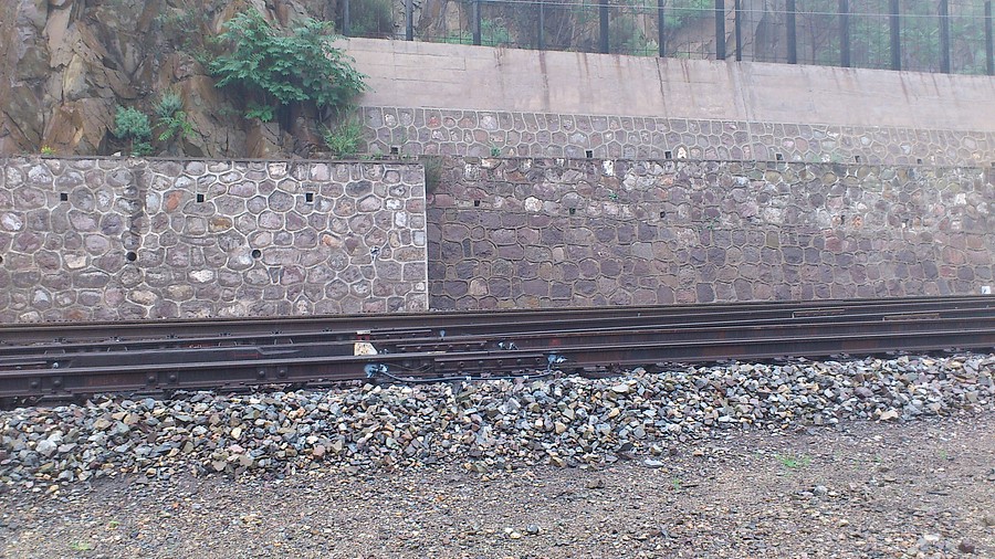 img031.jpg