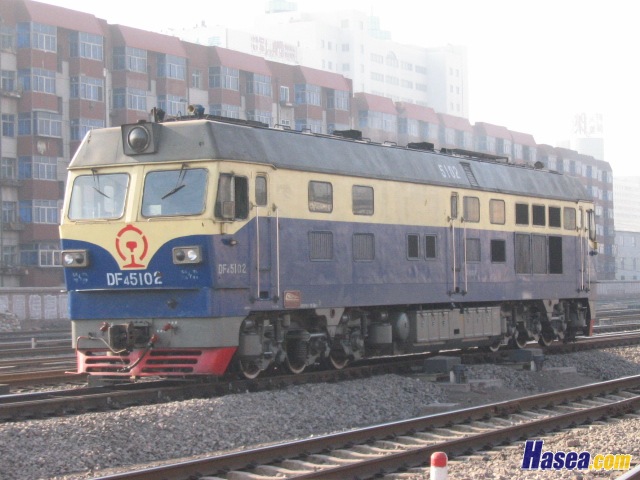 DF4C-5102.jpg