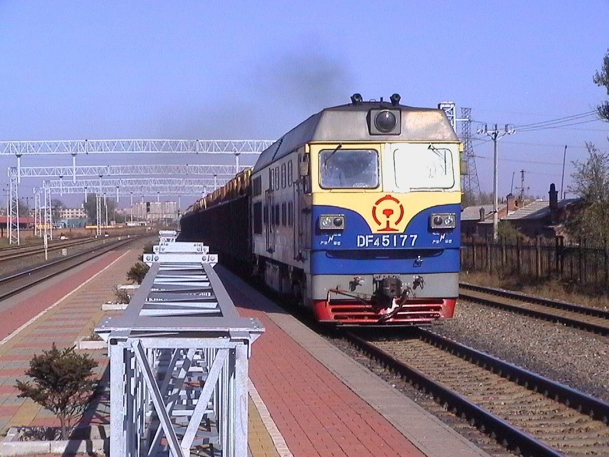 DF4C-5177.jpg