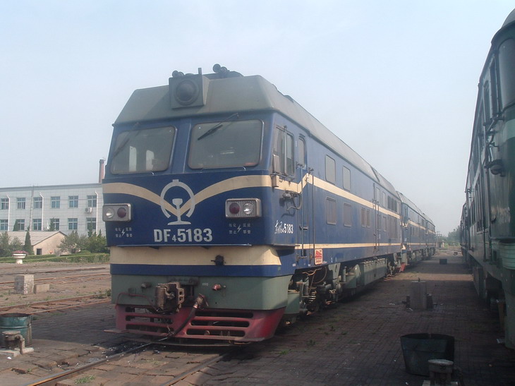 DF4C-5183.jpg