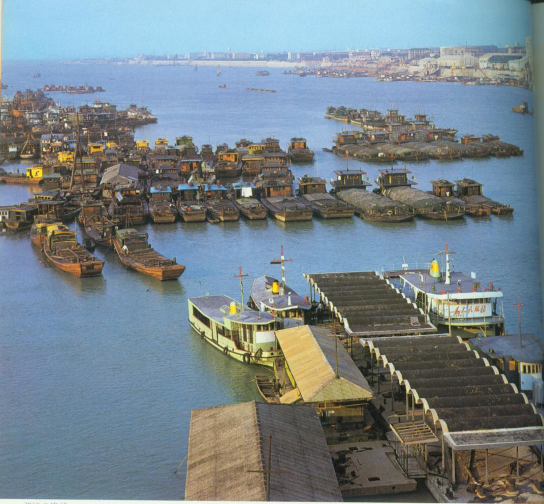 湘江码头.jpg