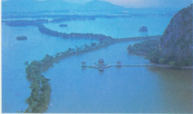 星湖.jpg