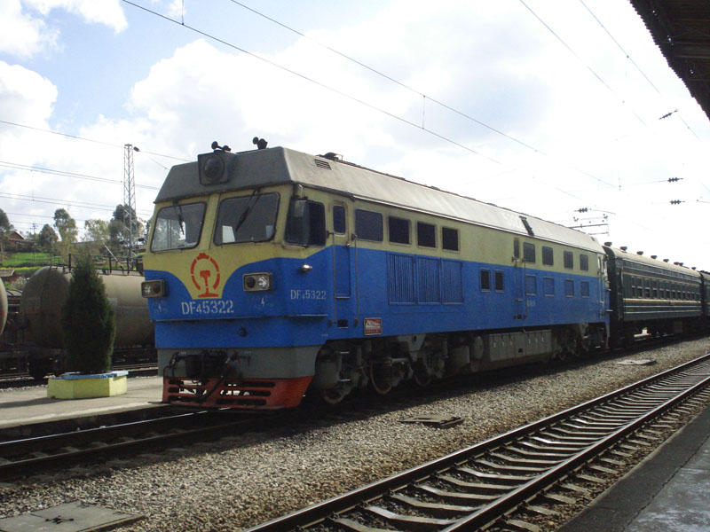 DF4C-5322.jpg