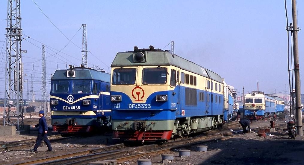DF4C-5333.jpg