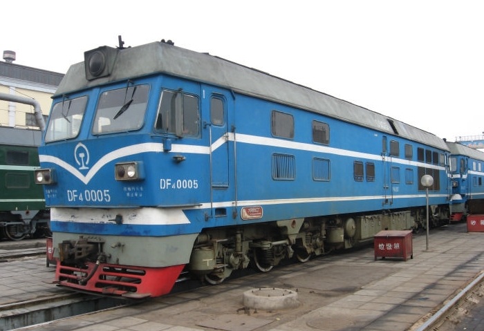 DF4C-0005.jpg