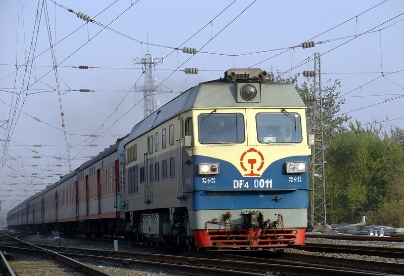 DF4C-0011.jpg
