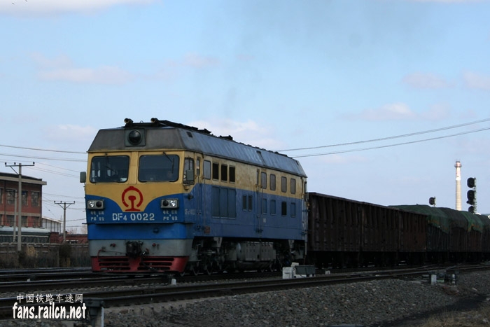 DF4C-0022.jpg