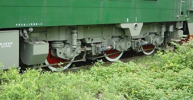 DF4D-70XX.jpg