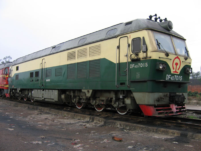 DF4D-7015.jpg