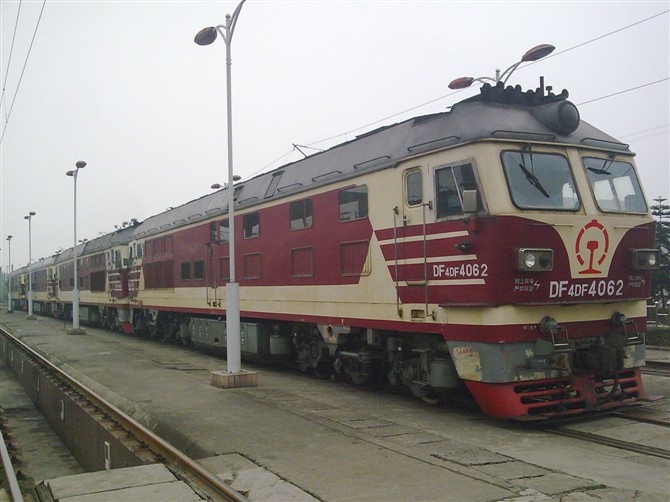 DF4DF-4062-2.jpg